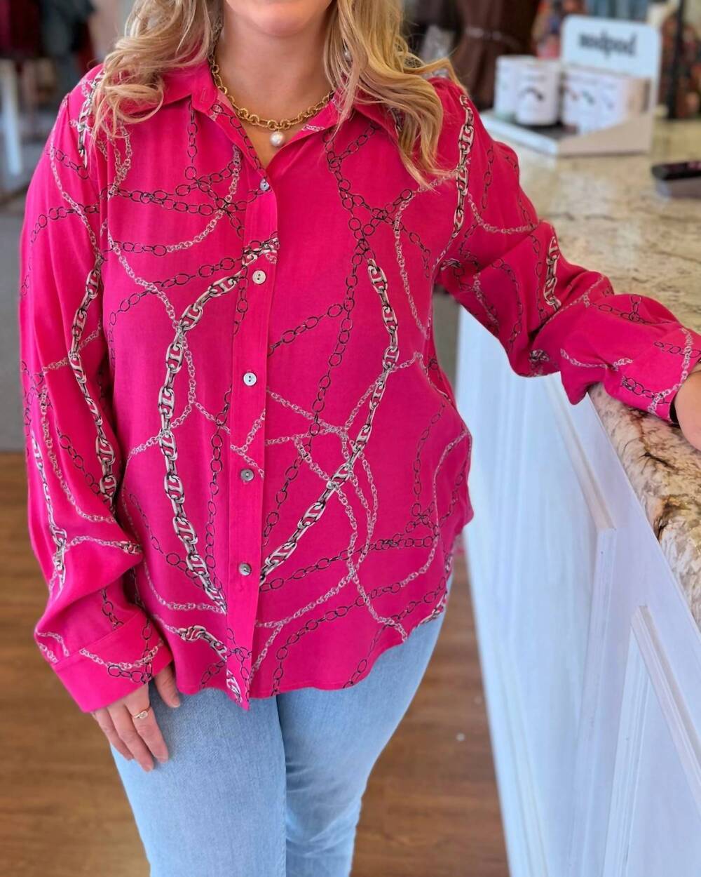 NEW KAREN KANE delaney chain print blouse in fuchsia